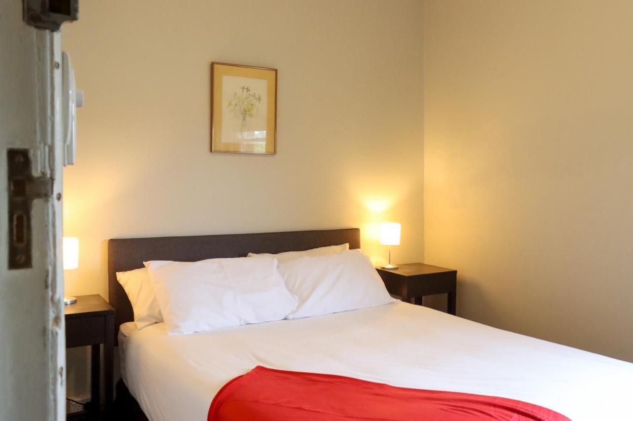 Tates Hotel وندسور المظهر الخارجي الصورة